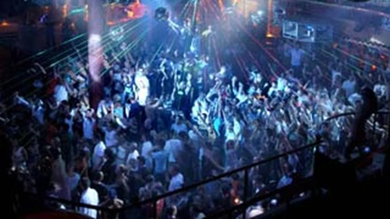 Si tu poti fi o victima! DROGUL VIOLULUI face ravagii in tot mai multe cluburi si nu poate fi depistat. Stupefiantul este incolor, inodor si insipid