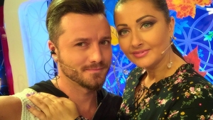 GABRIELA CRISTEA are pofte de graviduţă? Le-a arătat tuturor asta după ce s-a aflat că ar fi însărcinată cu gemeni