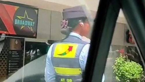 Cu siguranță șoferilor nu le-ar părea rău dacă ar fi amendați de ea. Cum arată ,,Cea mai frumoasă polițistă din Columbia și din lume!”. FOTO