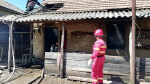 Explozie într-o casă din Teleorman. O femeie a fost găsită decedată