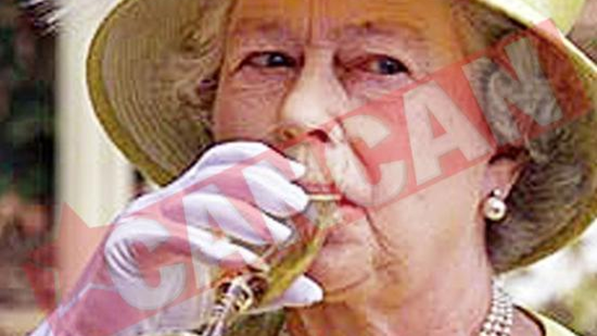 Regina isi deschide bar