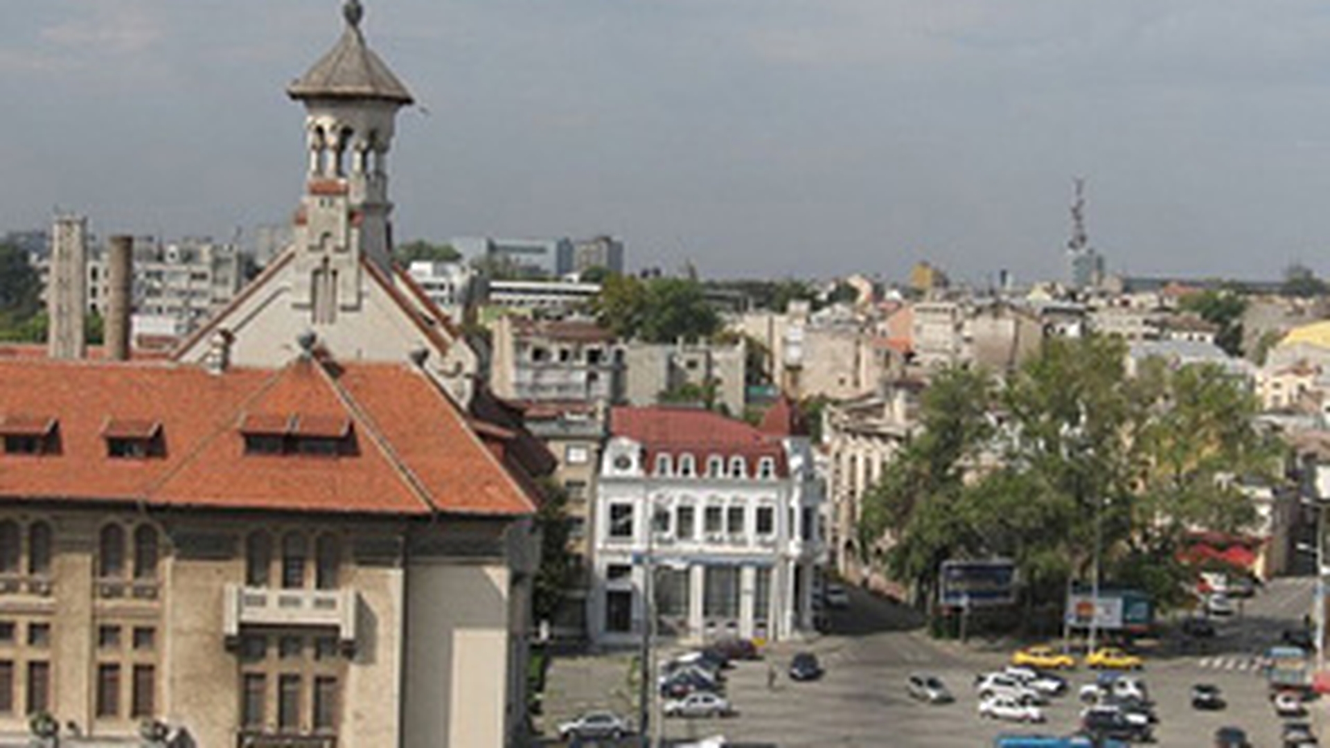 Album cu peste 200 de fotografii cu monumente din Constanta, lansat la Muzeul de Arta din municipiu