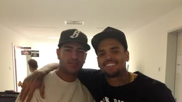 DJ-ul oficial al lui Chris Brown, Kanye West, Craig David si Tyga vine sa mixeze in clubul Boa din Capitala!