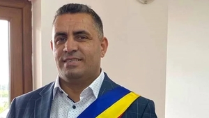 Primar din Constanța, acuzat că ar fi agresat o polițistă care i-a prins fiul minor la volan