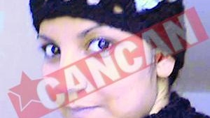 Fata care a furat din casa 100.000 de euro a fugit in Turcia