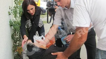 Fetita care s-a infomentat de dorul mamei va fi inmormantata intr-un sicriu donat de pensionari