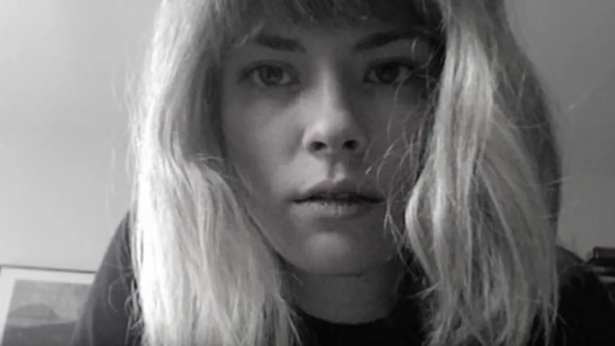 A fost dusă în stare gravă la spital, și bănuită de probleme pshice. Diagnosticul fetei s-a schimbat radical când doctorul a pus-o să deseneze un ceas!