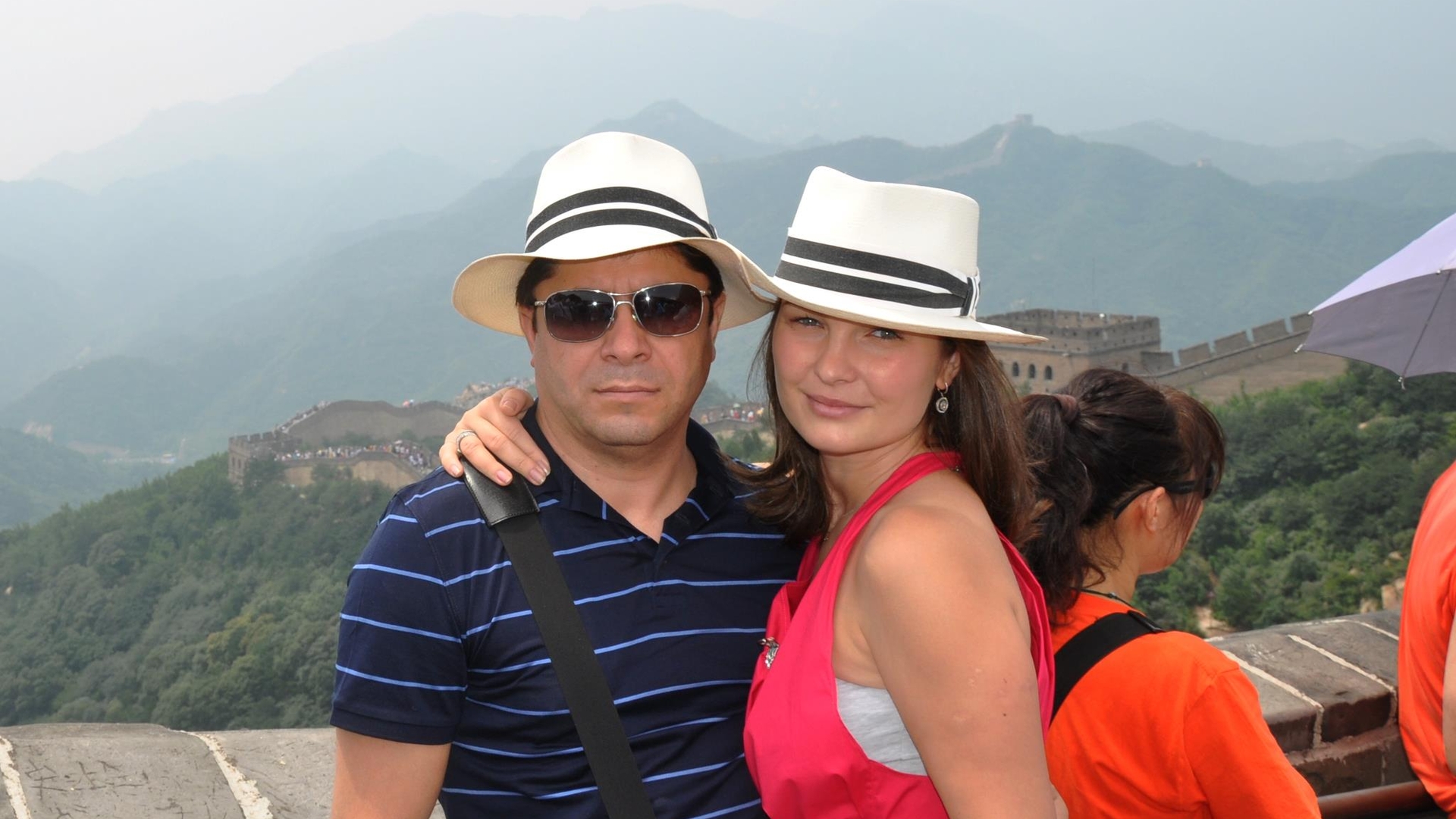 Fostul ministru al Justitiei, amor secret cu fosta iubita unui milionar de top. Isi ascund relatia de un an!
