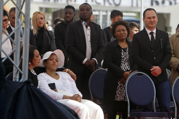 Familia lui Patrick Ekeng, la înmormântarea fotbalistului