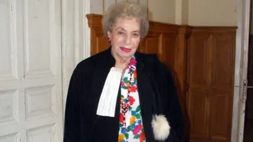 Cum arata Paula Iacob in tinerete? Avocata era de-o frumusete rapitoare