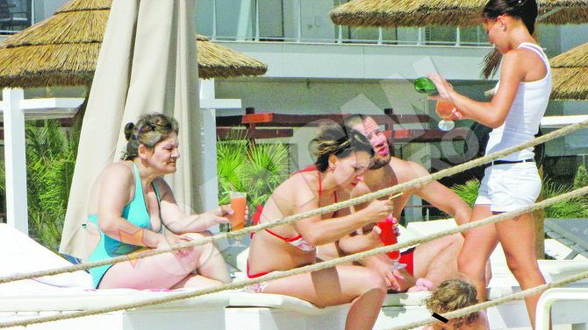 Vedere de la mare cu familia "Loco"