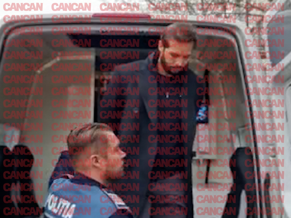 Cele două bilete pe care Andrew și Tristan Tate le-au "aruncat" jurnaliștilor în urmă cu câteva zile au făcut ca astăzi, britanicii să fie duși la audieri cu mâinile la spate / (Sursa: CANCAN.RO)