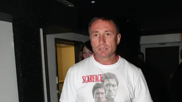 Maharu face urat la suparare. A injurat o ruda de-a Simonei Sensual pentru ca blonda nu-i raspundea la telefon