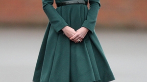 Si frumusetea naturala se cumpara! Kate Middleton cheltuie 22.000 de lire sterline ca sa arate asa! Vezi ce trebuie sa faci si cat te costa look-ul ei