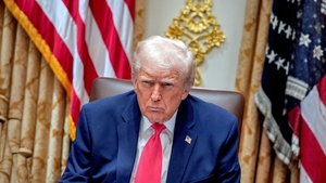 Washingtonul, în alertă după ce s-au tras focuri de armă lângă Casa Albă. Donald Trump era în clădire