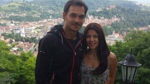 Fosta soţie a lui Răzvan Simion şi-a schimbat radical look-ul după divorţ! Cum arată acum Diana