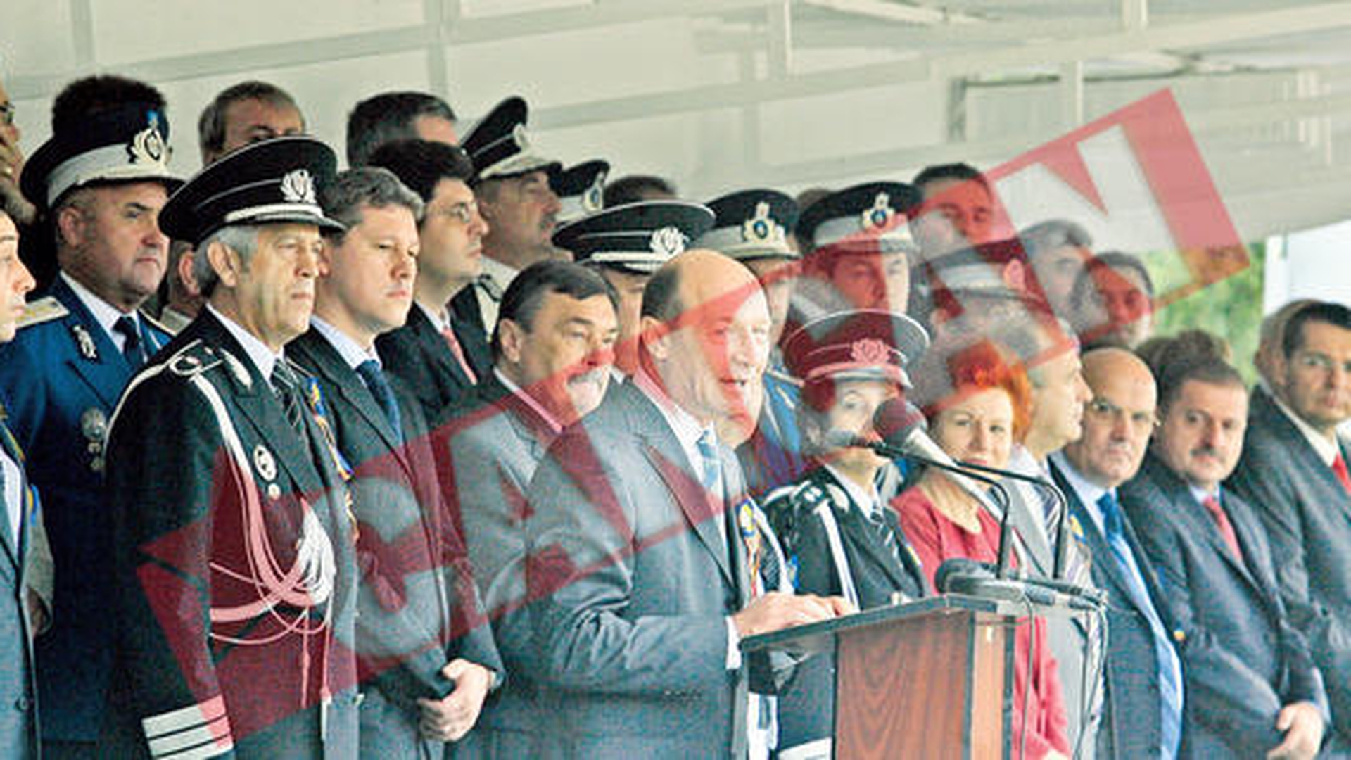 Basescu se increde in Politie, cea mai corupta institutie in opinia romanilor