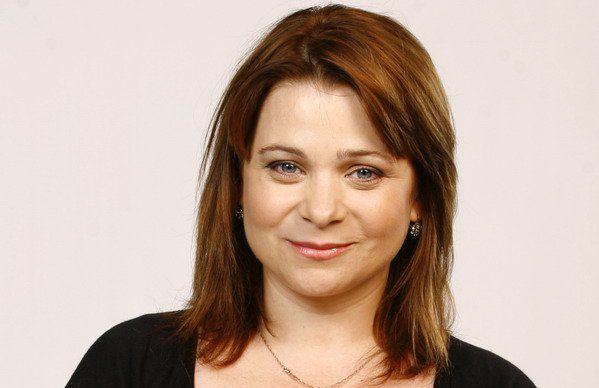 Șoc în showbiz-ul din România! Îndrăgita vedetă a aflat că mai are doar un an de trăit de la medici