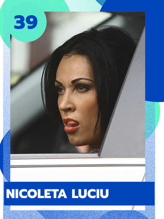 Atenție! Inna, Delia sau Antonia fac show! TOP 50 sexy-vedete care s-au jucat cu limbuțele în văzut tuturor