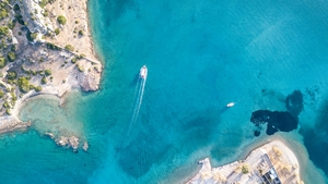 Insula din Grecia luată cu asalt de turiști. Thassos a fost detronată?