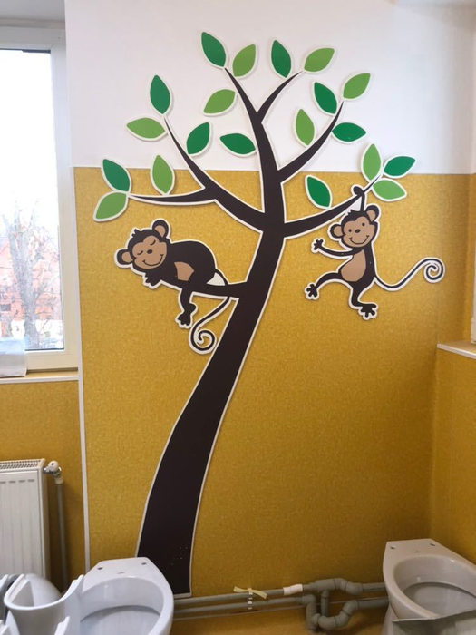 Imagini în premieră. Ce s-a întâmplat la Secţia de Pediatrie invadată de gândaci. E absolut fabulos!
