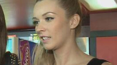 Uite ce inel imens are Diana Dumitrescu! Esti curios cum a pus mana pe el?