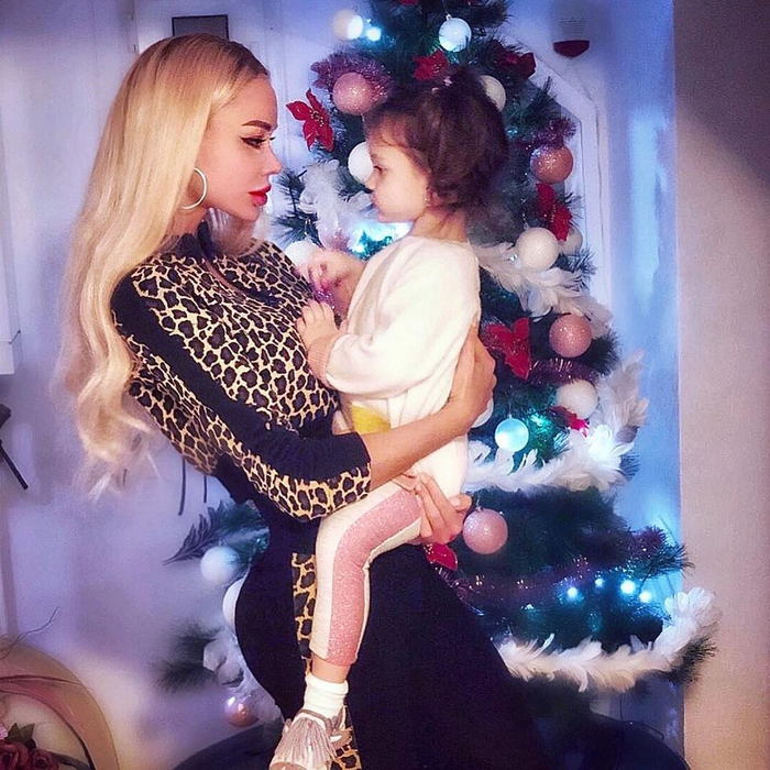 După faptă, și răsplată! Cu cine a petrecut Bianca Drăgușanu de Revelion, după ce Alex Bodi s-a împăcat cu fosta soție