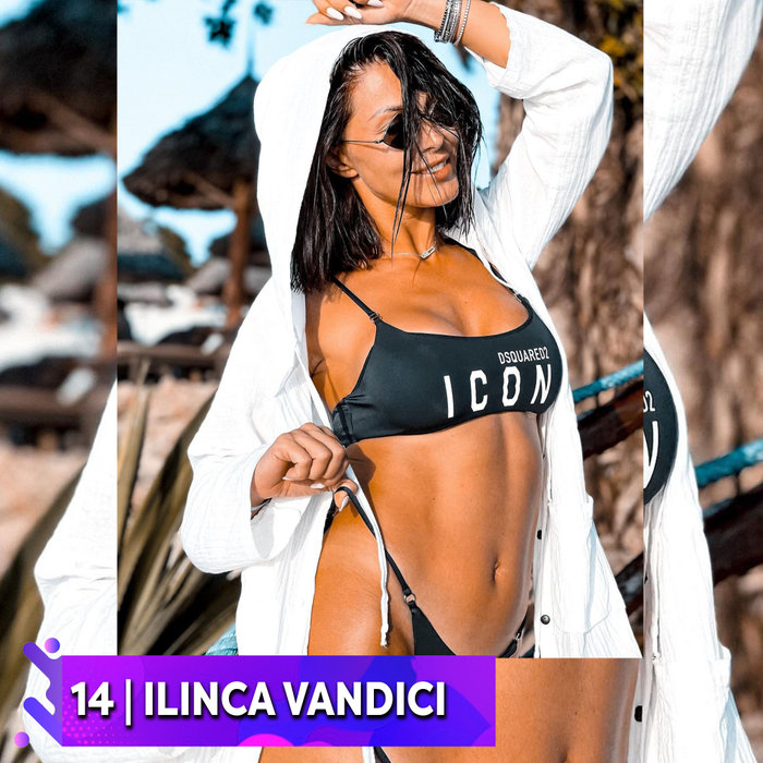 Top 40 cele mai “neastâmpărate” sexy-vedete pe plajă! Nimeni nu se mai “joacă” așa cum o fac ele cu slipul de la costumul de baie