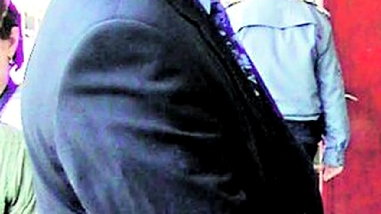 Bancherul a acceptat conditiile solicitate de frantuzoaica. Sever Muresan i-a dat fostei sotii trei blocuri si-o vila