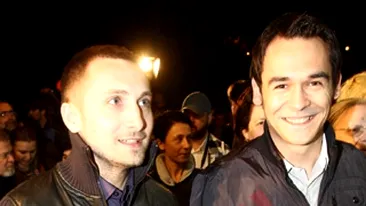 Dani, dezamagit de publicul spalat de la premiera Eu cand vreau sa fluier, fluier: Le sunau telefoanele mai des decat cocalarilor