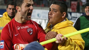 CANCAN EXCLUSIV Haos la Dinamo din cauza lui N'doye, episodul 2! Bratu a sarit sa-l bata pe Prunea!