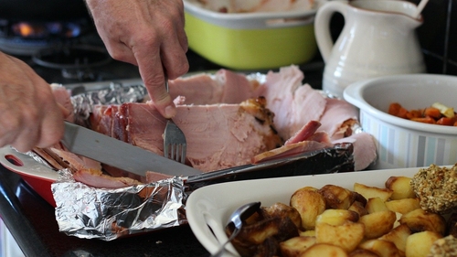 Scumpire colosală! Ireal câți lei va costa 1 kg de carne de porc, de Crăciun