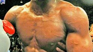 Floyd Mayweather a iesit mai devreme din inchisoare!