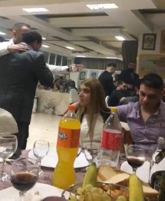 Înainte să provoace accidentul mortal, interlopul a făcut un gest pentru care mulţi îl condamnă acum. Imaginile la care rudele şi prietenii au plâns