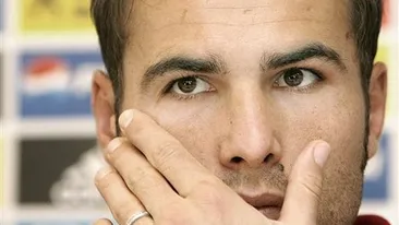 Cea mai emoţionantă fotografie! Vezi cum a fost pozat Adrian Mutu! Imaginea a făcut furori în mediul virtual