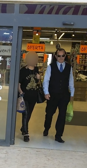 "Luceafărul huilei" și noua lui parteneră, la cumpărături