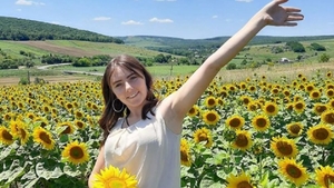 FOTO / Cum arată Vulpița de la Acces Direct, după ce a renunțat să mai fie vedetă la Antena 1. S-a întors în Blăgești și...