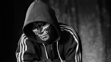 Carla's Dreams a dat lovitura! Dupa colaborarea cu Inna, acum filmeaza videoclip cu Loredana. Vezi cum au agatat-o