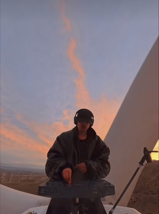 Cerere în căsătorie pe Empire State Building. Cine sunt cei 2 tineri care au escaladat ilegal zgârie-norul din New York