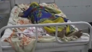 Cruzime fara margini: au violat-o cu bestialitate, iar la final i-au turnat acid in zona intima! In ce hal a ajuns la spital mama a trei copii