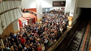 Haos în București, marți dimineață. Circulația metrourilor, blocată pe Magistrala 2
