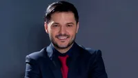 LIVIU VÂRCIU se pregăteşte să fie tată, dar a apărut în braţele altei femei! Cum a fost surprins prezentatorul