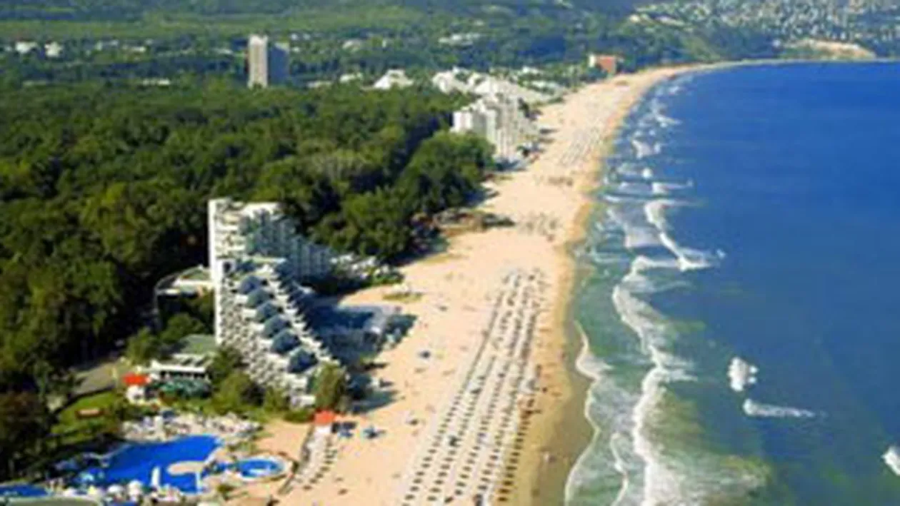 Trei romani s-au imbolnavit pe litoralul bulgaresc