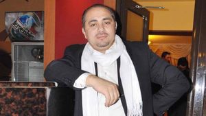 Petrecere mare în lumea interlopă din Iaşi. Feciorul vestitului Cosmos s-a întors acasă din puşcărie