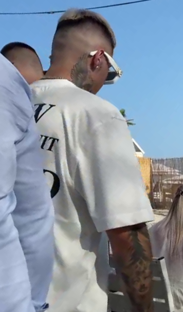 Lino Golden a ”atacat” o blondină în club, la Mamaia