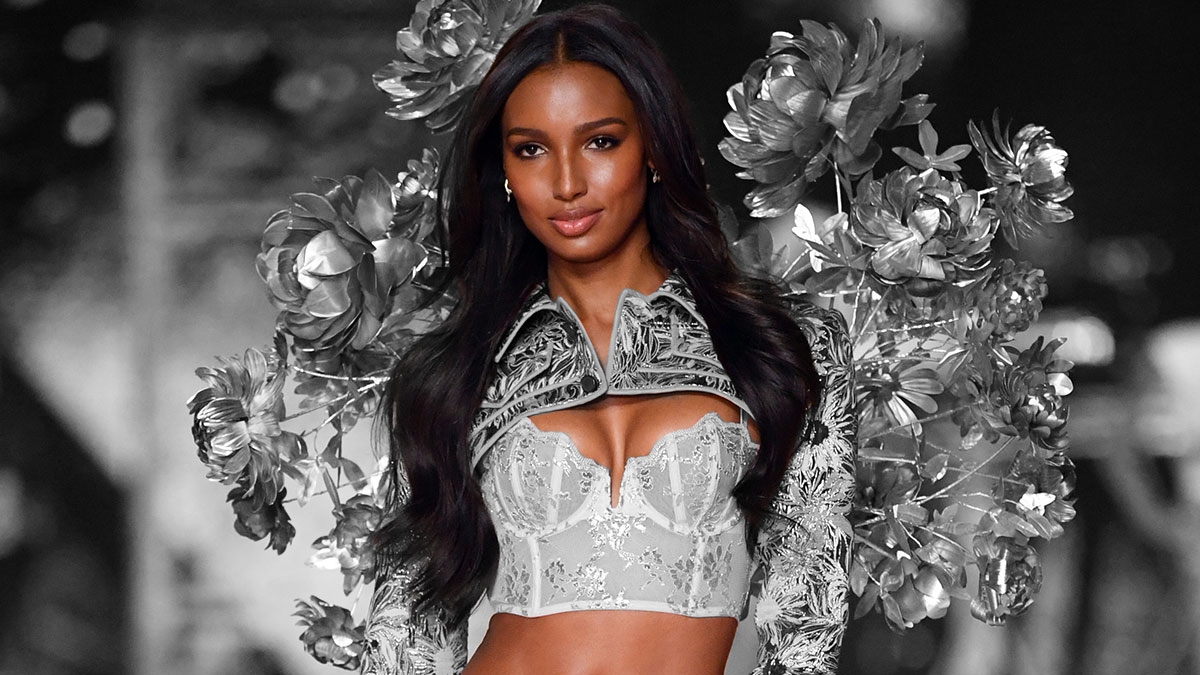 Fostul model Victoria's Secret, Jasmine Tookes, este însărcinată pentru prima oară