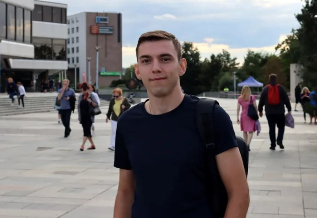 Ea este tânăra găsită moartă într-un apartament din Timişoara. Andreea era studentă la Medicină şi avea toată viaţa în faţă