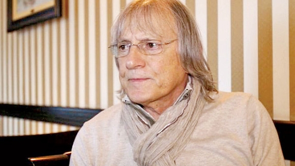 Mihai Constantinescu, în stare din ce în ce mai gravă! Medicii i-au secționat traheea