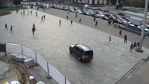 Scene de coșmar la Kiev! O mașină intră în plin în mulțime și omoară doi oameni VIDEO