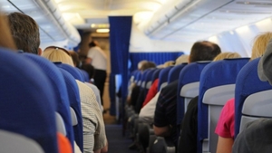 Panică în aer. Un avion a aterizat de urgenţă pe Otopeni